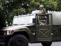 ���q���Q