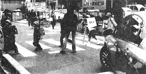 ��Ύ~�X�֋ǑO�Ɍ�ʎw�����̔z�u��