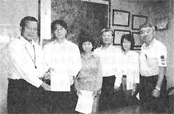 市長に要望書を提出