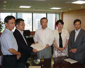 共産党国会議員団が申し入れ