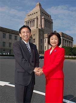 ����S��O�@�c���Ƃ���א��q���\����