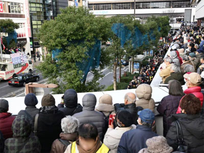 �u�ʋc���̑i���𕷂��l���� ��{�w�����@1/25