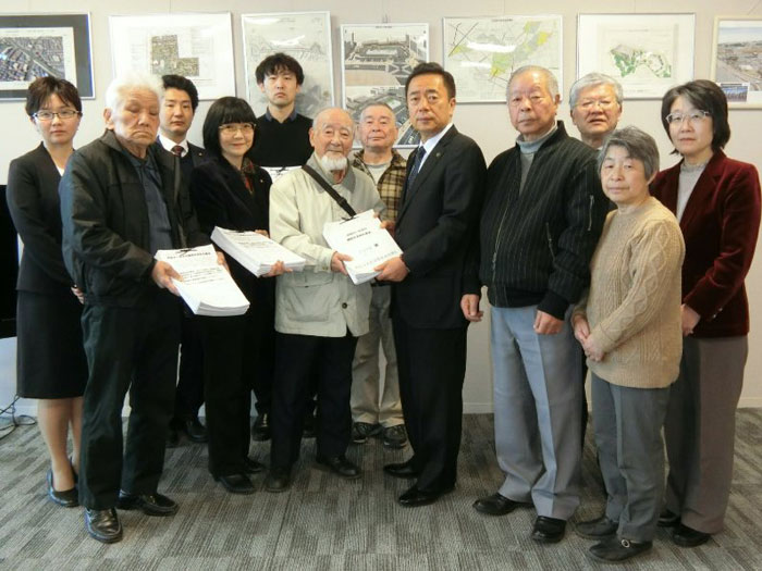 �u�s���T�[�r�X�̌p�������߂鏐���v��V���s���ɒ�o���ėv���@2019.2