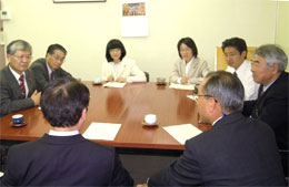 ����ψ���ɕ��˔\�΍�̗v�]����o