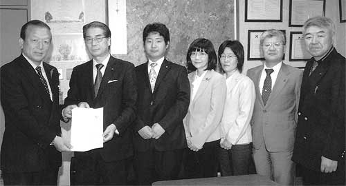 �v�]�����s���Ɏ�n���s�c�c