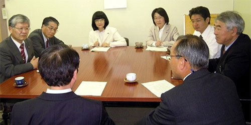 �u���˔\�΍�̋����̗v�]���v������ψ���ɒ�o���鋤�Y�}�s�c�c