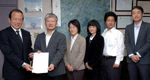 �s���ɐ\����鋤�Y�}�V���s�c�c