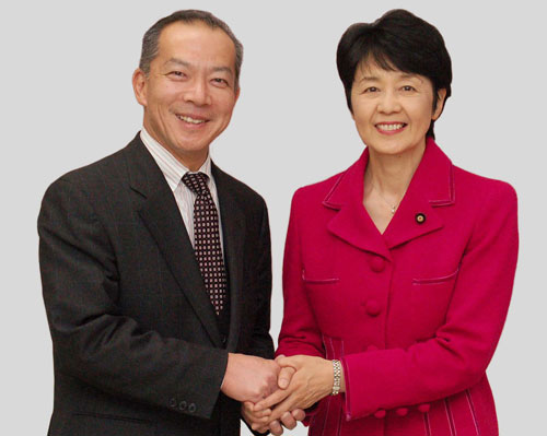 ��ʑI����\����@�ɓ��x�i���Ƃ������j�A����\�\����@���q�q�i���݂Ƃ����j�Q�c���c��