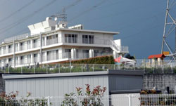 ���{�V�l�z�[���̐^���̕�n���x�m��