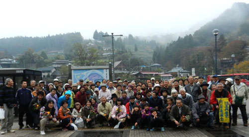 �����̂��݂��D������w�s�㉇��o�X�c�A�[