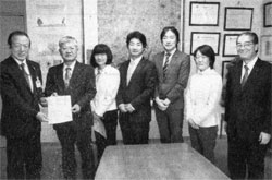 �{�c�s���ɐV�N�x�\�Z�v�]�����o