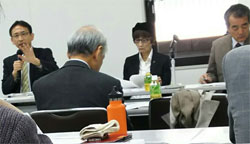 �u��l�̔�Ў҂��u���Ă����Ȃ��v����O�c�@�c������