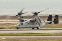 アメリカ海兵隊のオスプレイが初飛行