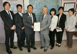 �u�s���̊肢�������v���N�x�\�Z�v�]�����s���ɒ�o