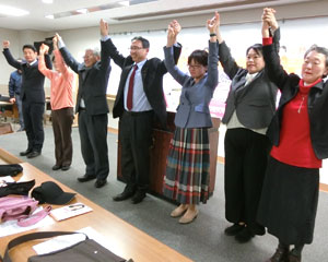 �s�c�I�������߂����\���₪�W��