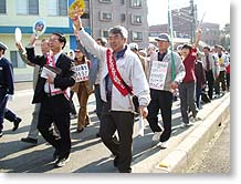 ���q���̓C���N����P�ނ��Q