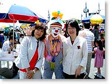 �Ȃ��₩�ɕ����t�F�X�e�B�o��